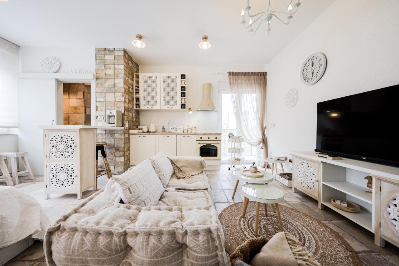 Ika Boutique Luxury Apartments Zara Esterno foto