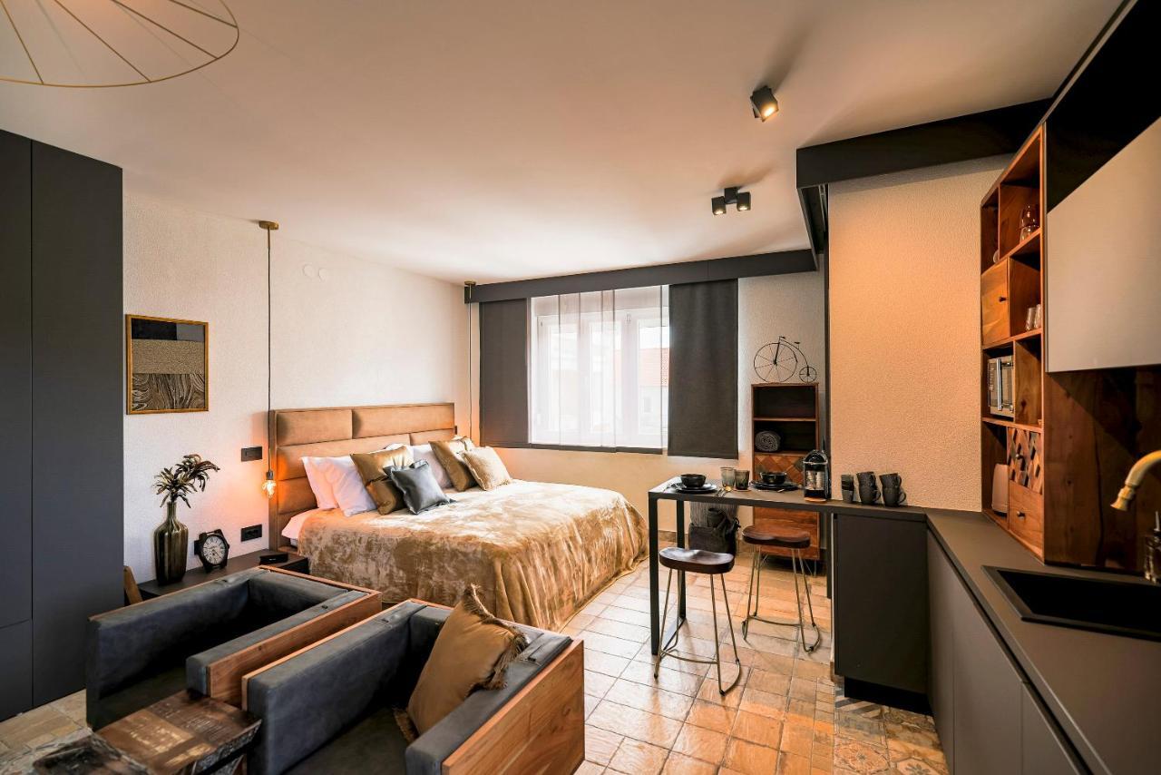 Ika Boutique Luxury Apartments Zara Esterno foto