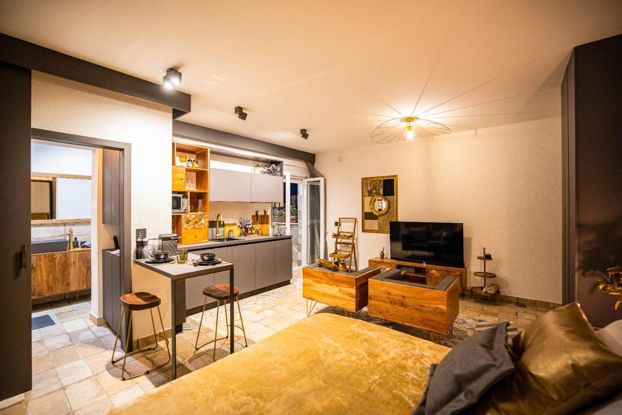 Ika Boutique Luxury Apartments Zara Esterno foto