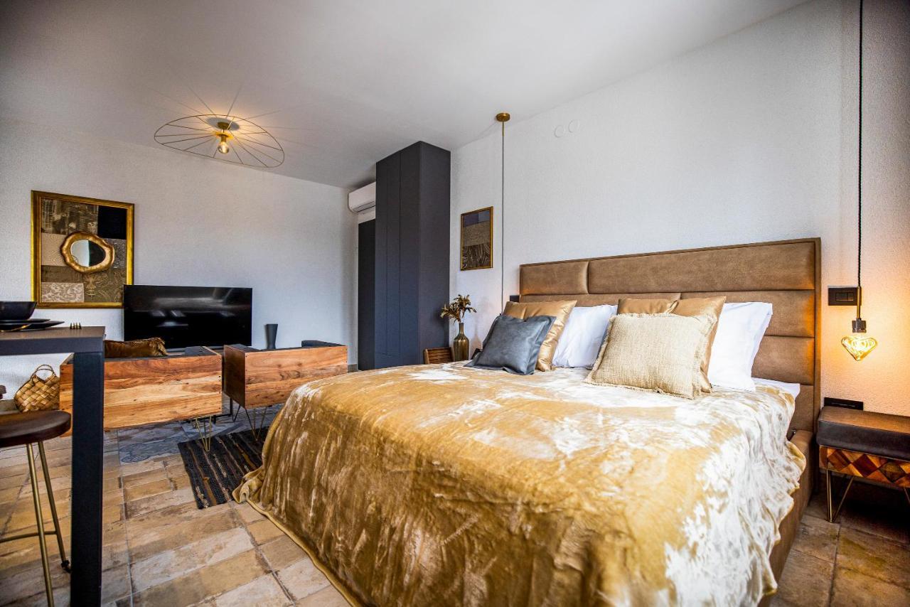 Ika Boutique Luxury Apartments Zara Esterno foto