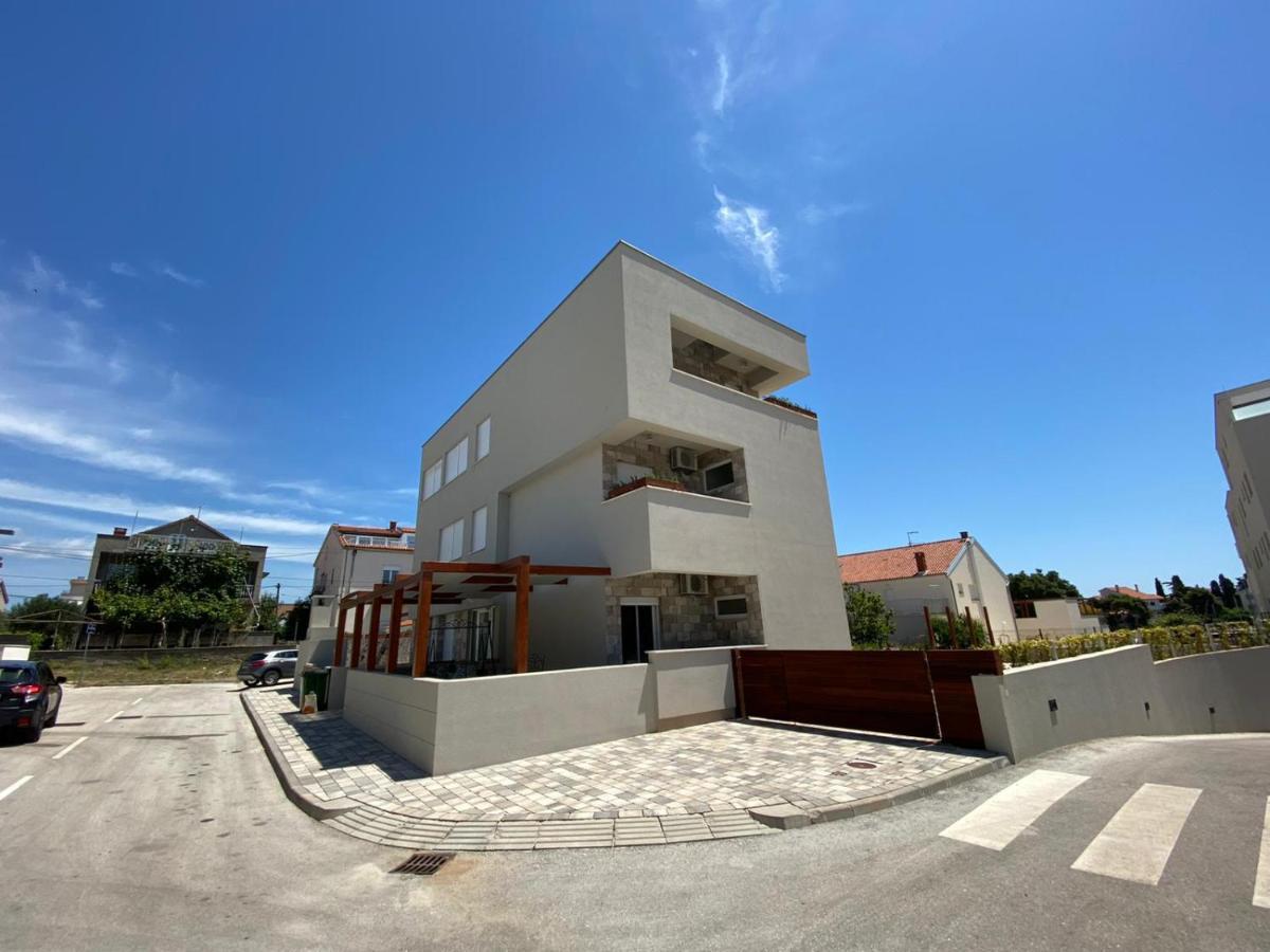 Ika Boutique Luxury Apartments Zara Esterno foto